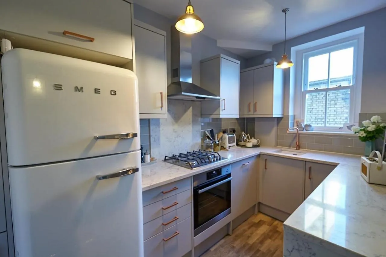 Lovely 2-Bedroom Apartment In Shoreditch Londra