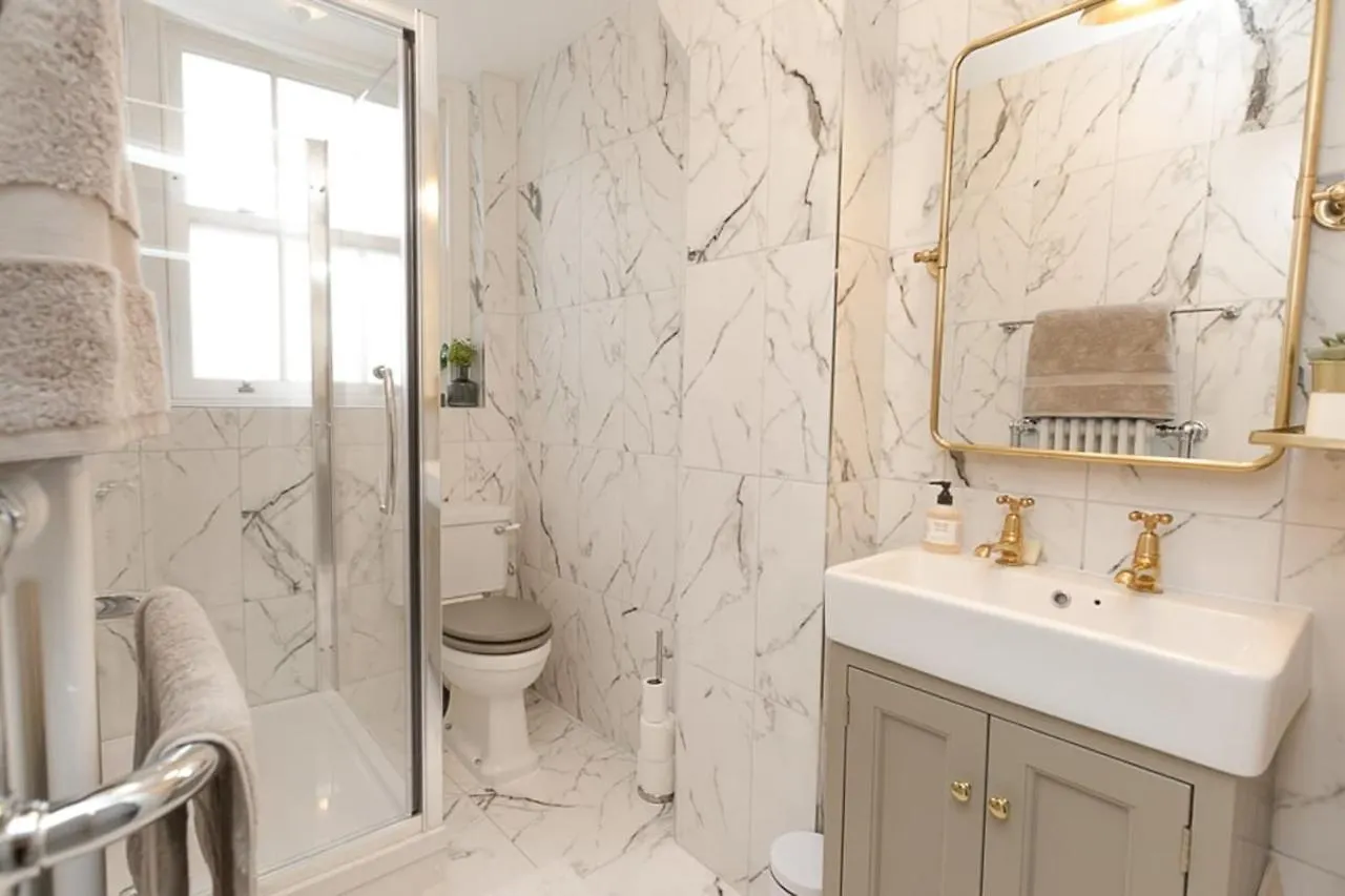 Lovely 2-Bedroom Apartment In Shoreditch Londra 0*,  Regno Unito